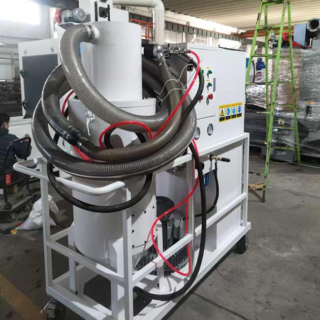 dust free vacuum blaster